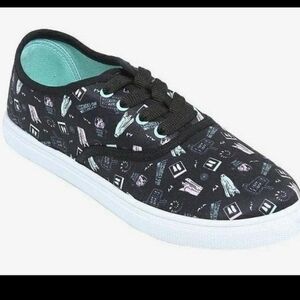 Beetlejuice canvas shoes women's size 9 NEW